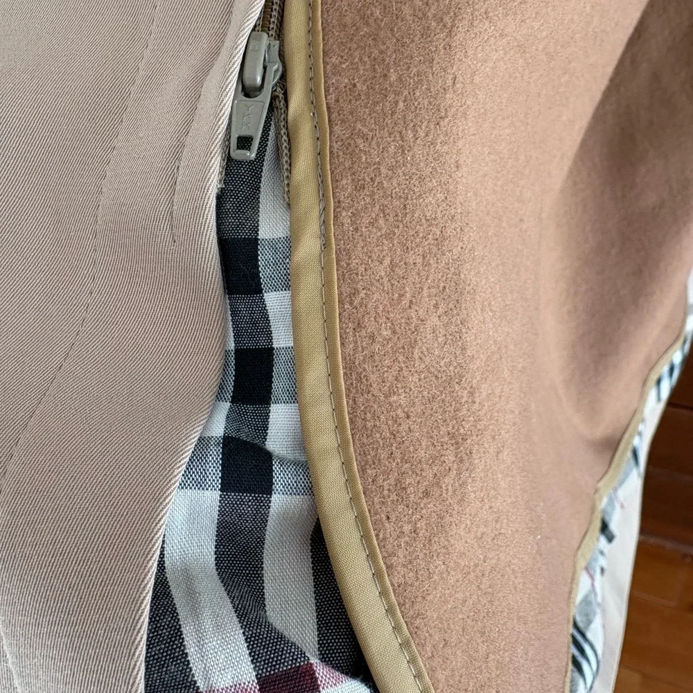 90’s-Era Vintage BURBERRY Trench Coat, Minimalist à la CBK, Size 6 - Picture 5 of 8